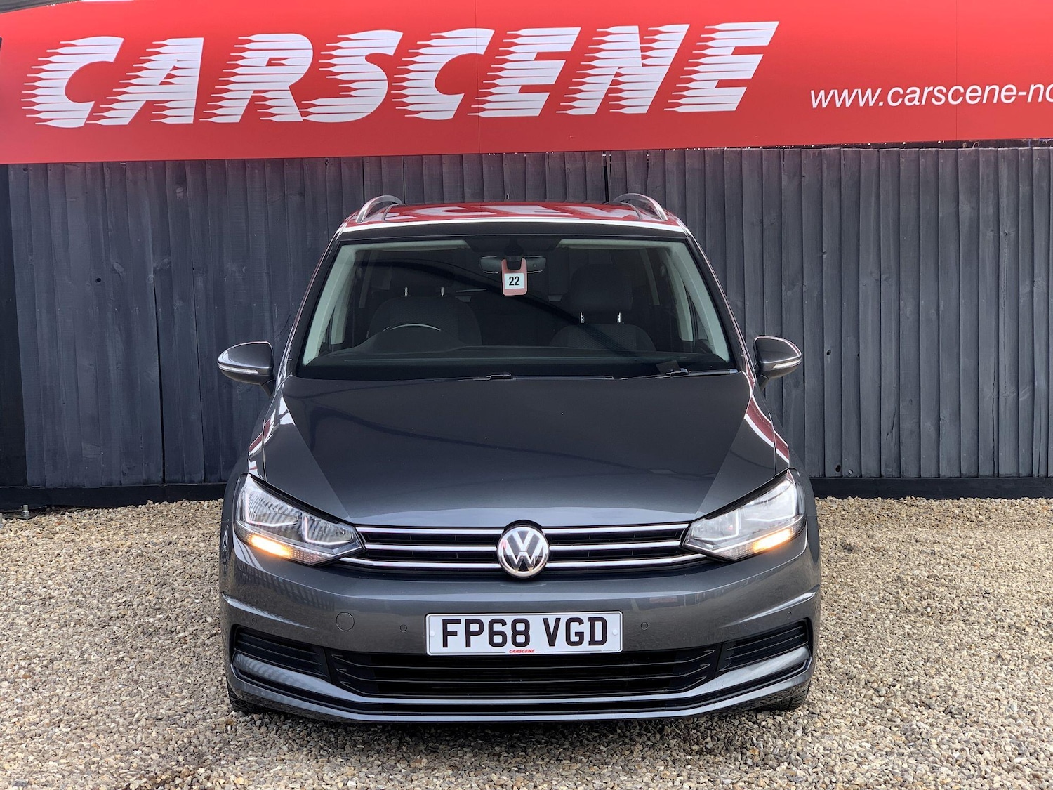 Used Volkswagen Touran 2018 for sale - 76307320: Photo 3