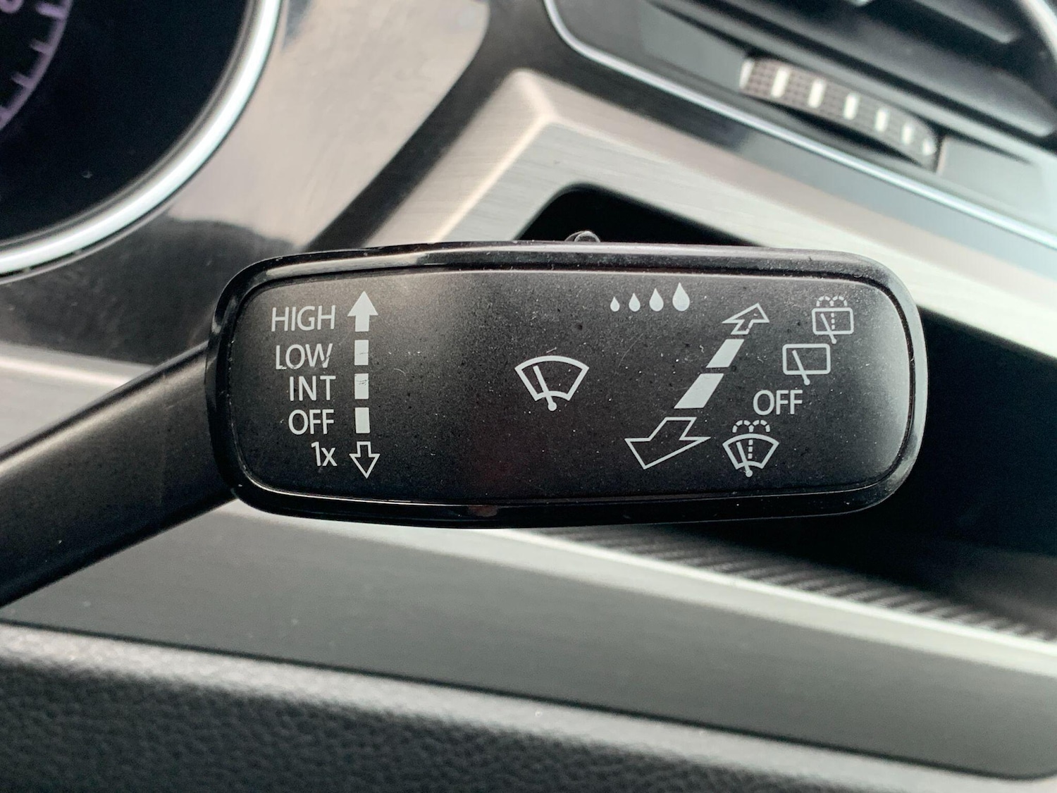 Used Volkswagen Touran 2018 for sale - 76307320: Photo 31