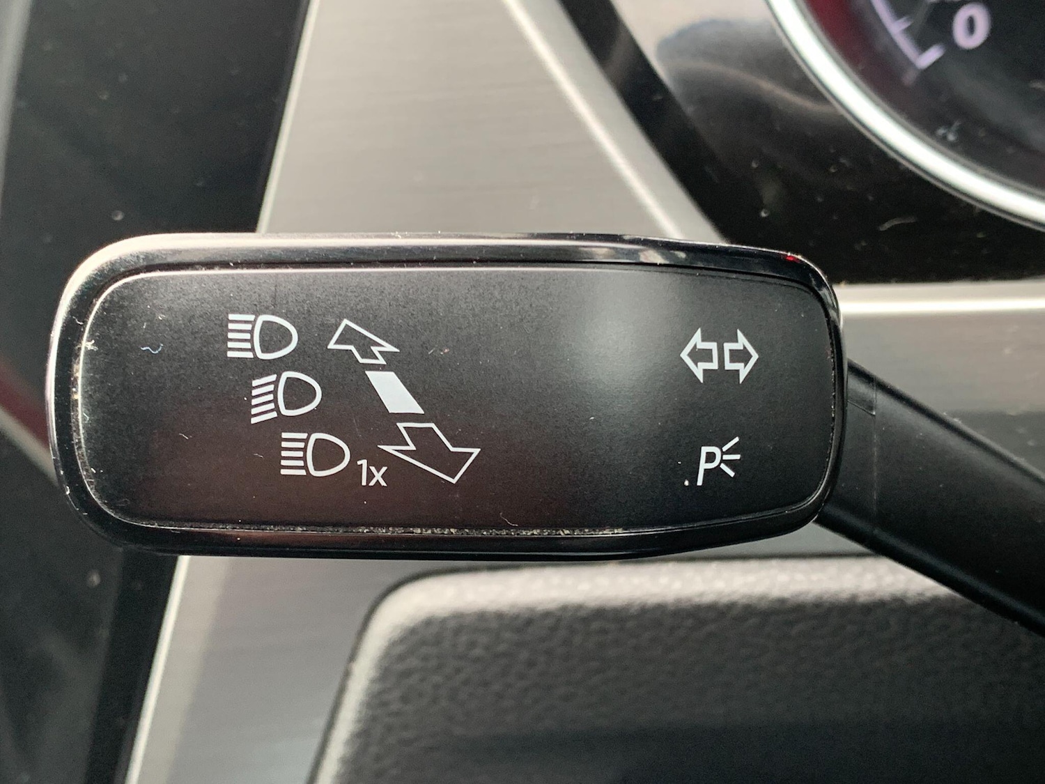 Used Volkswagen Touran 2018 for sale - 76307320: Photo 33
