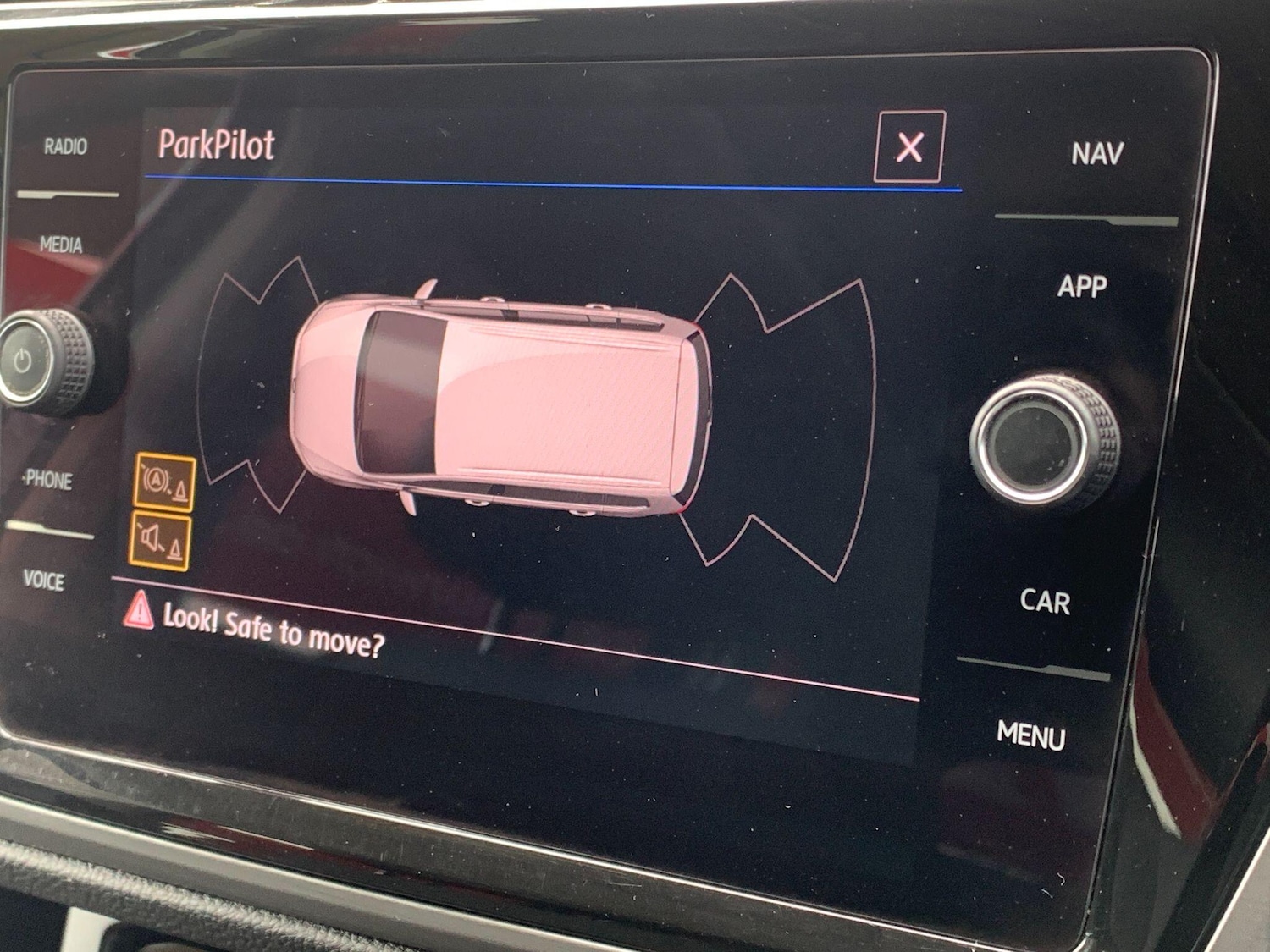 Used Volkswagen Touran 2018 for sale - 76307320: Photo 34