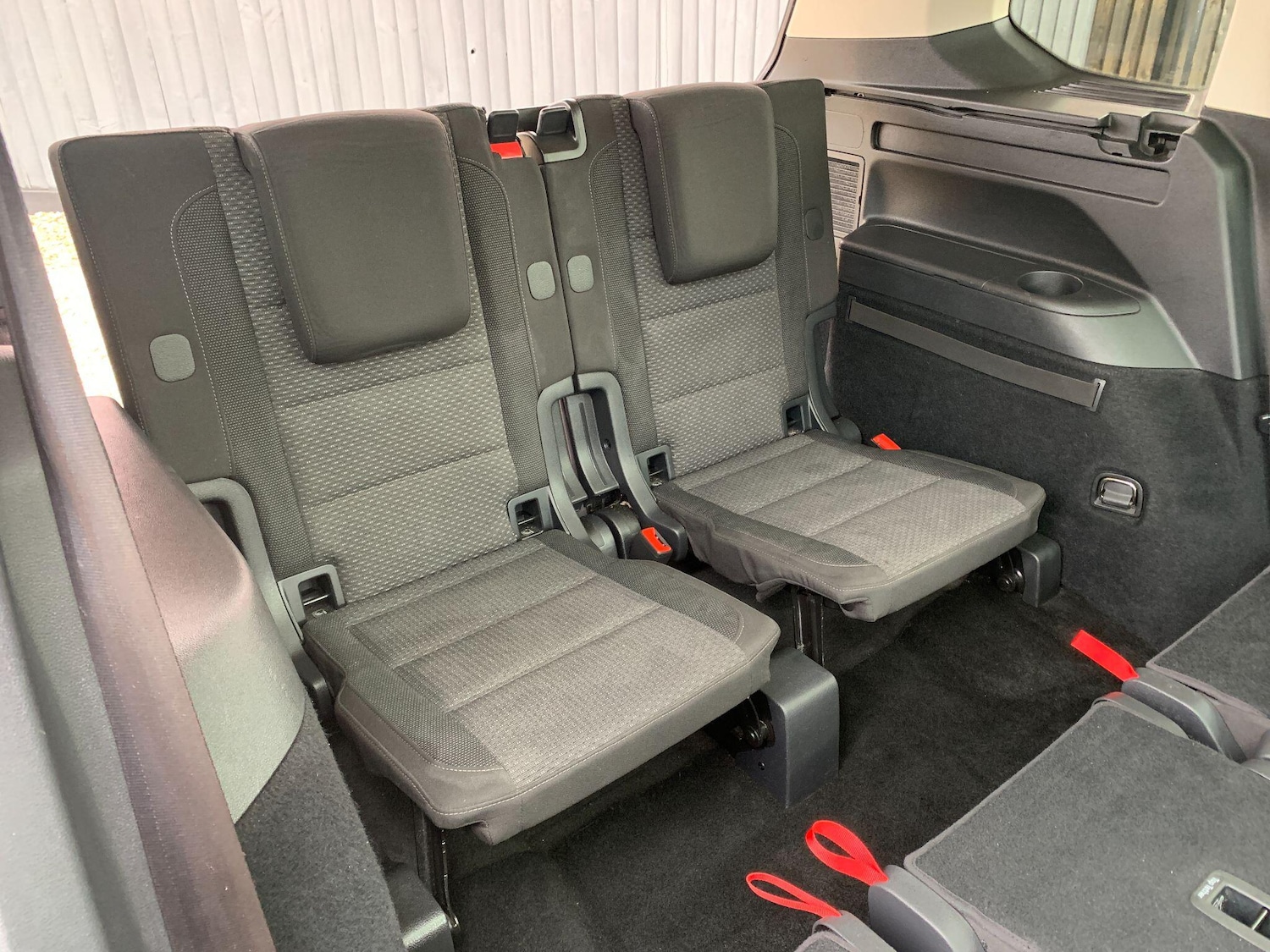 Used Volkswagen Touran 2018 for sale - 76307320: Photo 50