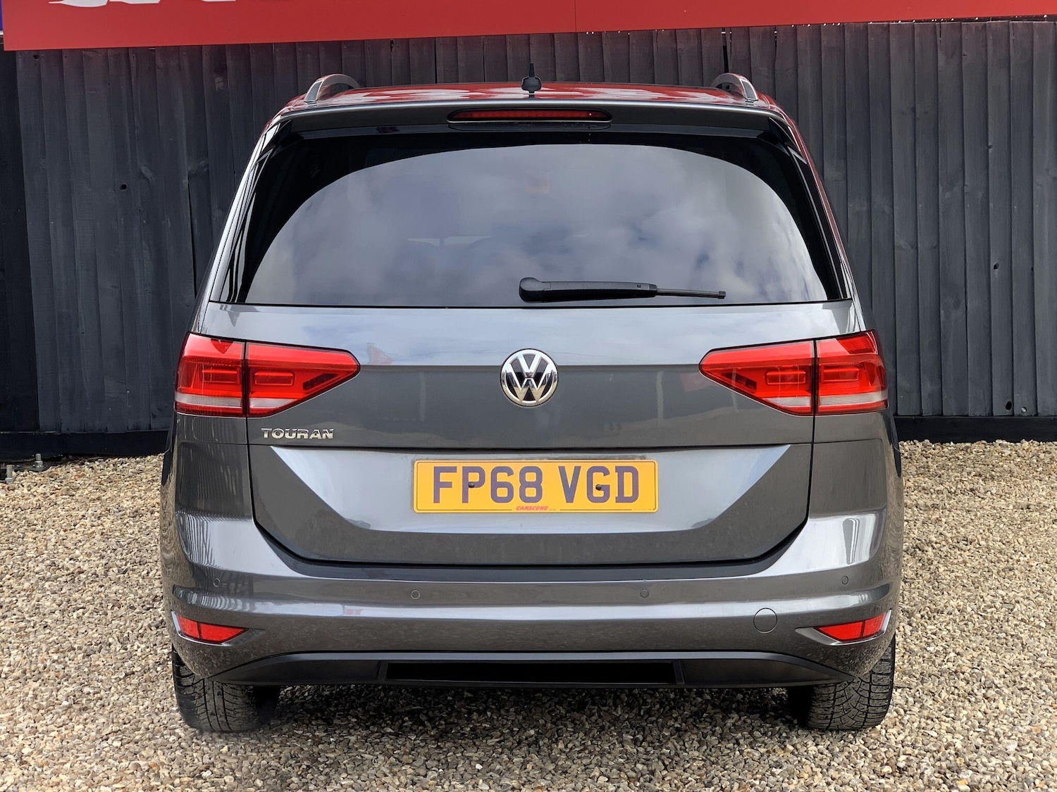 Used Volkswagen Touran 2018 for sale - 76307320: Photo 9