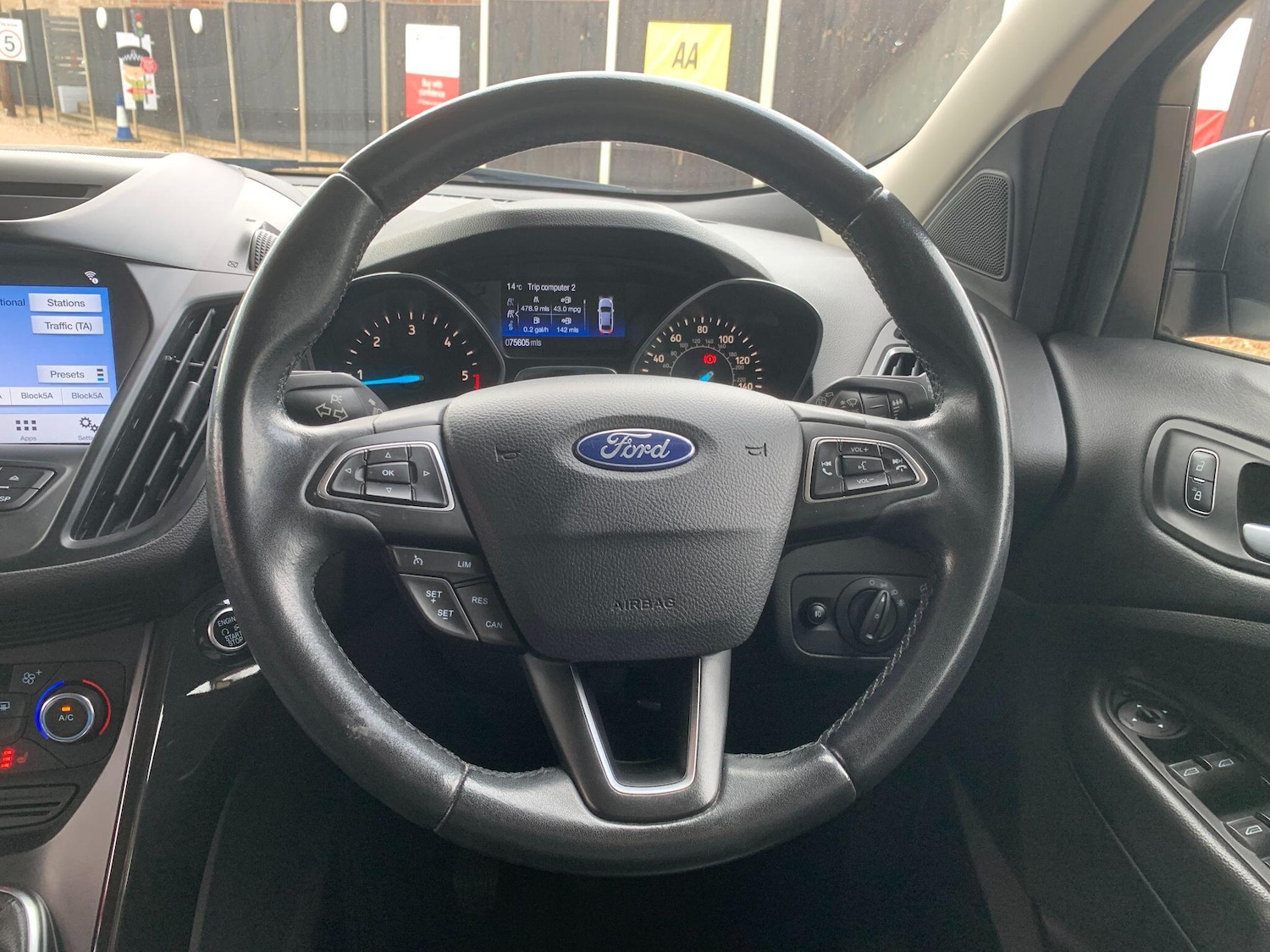 Used Ford Kuga 2017 for sale - 77090808: Photo 15