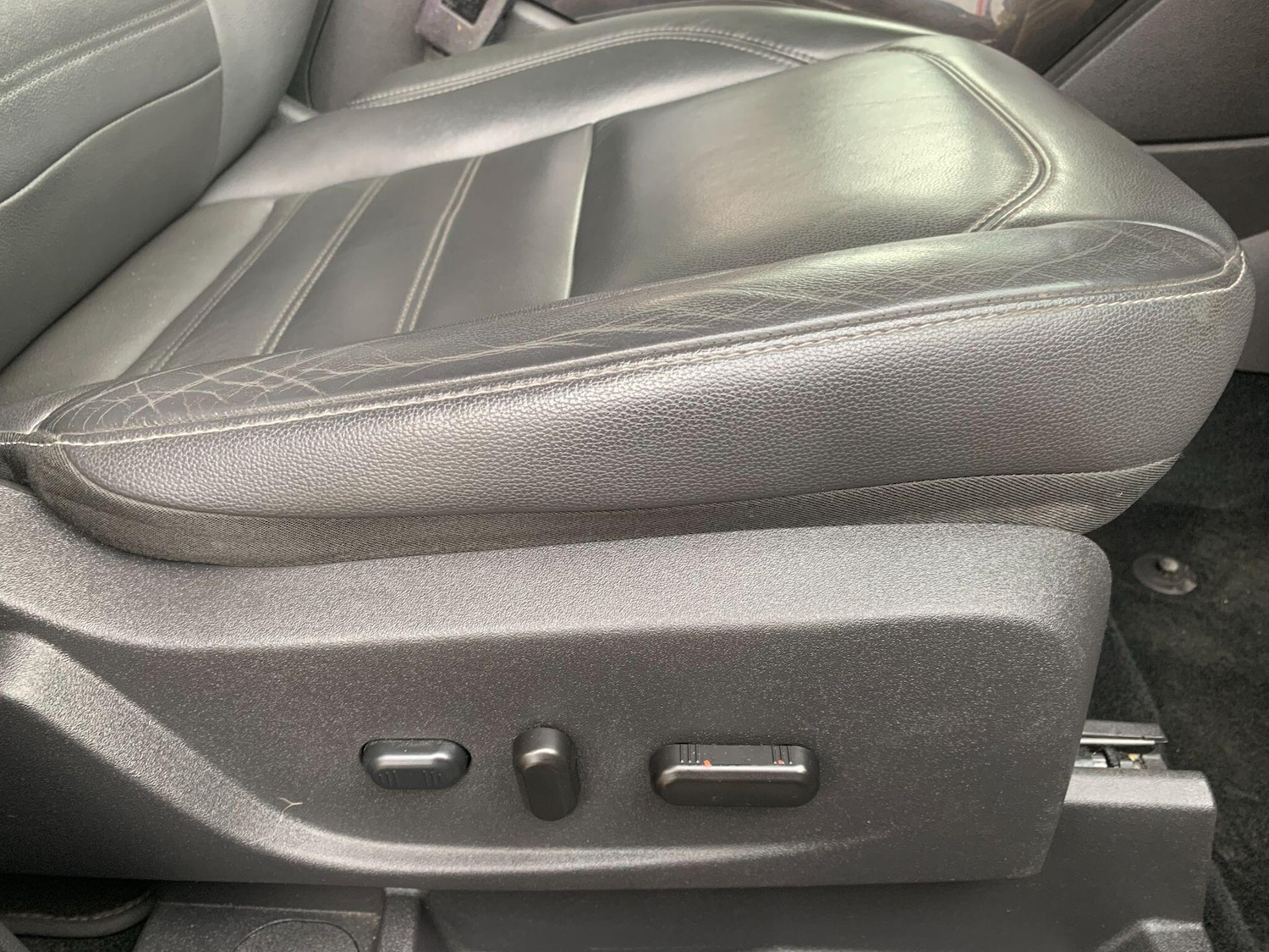 Used Ford Kuga 2017 for sale - 77090808: Photo 30