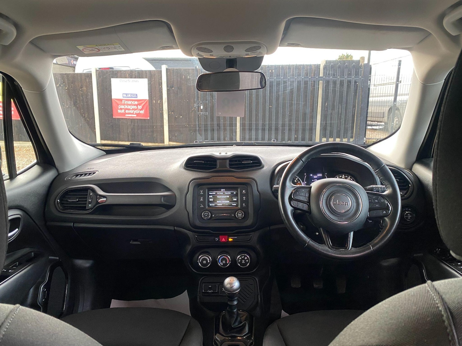 Used Jeep Renegade 2017 for sale - 76850436: Photo 28