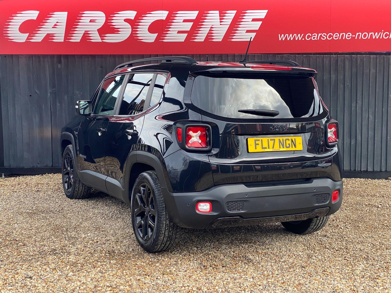 Used Jeep Renegade 2017 for sale - 76850436: Photo 6