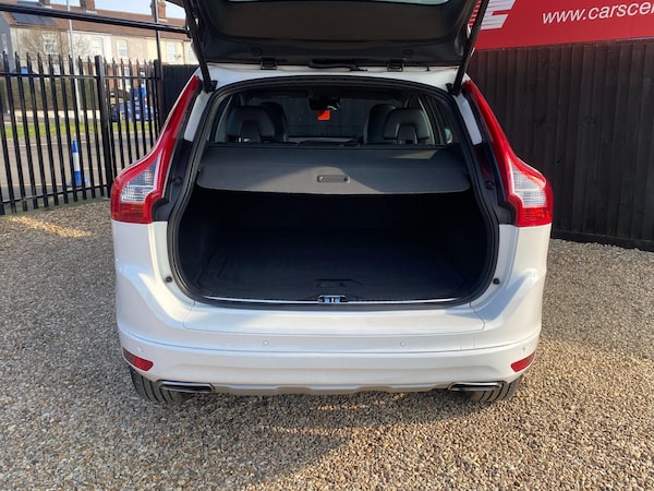 Used Volvo XC60 2016 for sale - 74867474: Photo 11