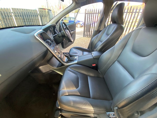 Used Volvo XC60 2016 for sale - 74867474: Photo 26