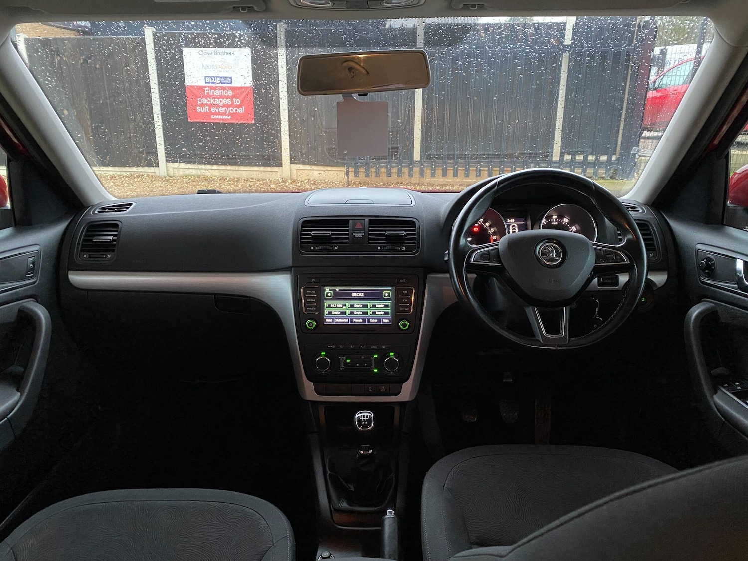 Used Skoda Yeti 2015 for sale - 76964983: Photo 24