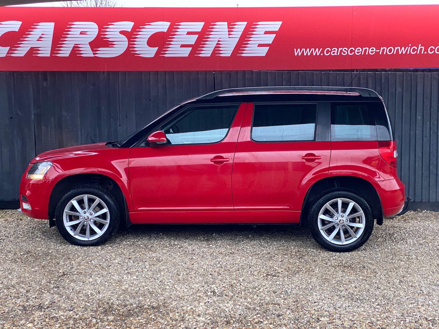 Used Skoda Yeti 2015 for sale - 76964983: Photo 7