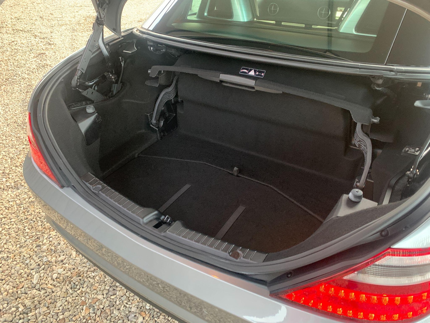 Used Mercedes-Benz SLK 2014 for sale - 76432409: Photo 24