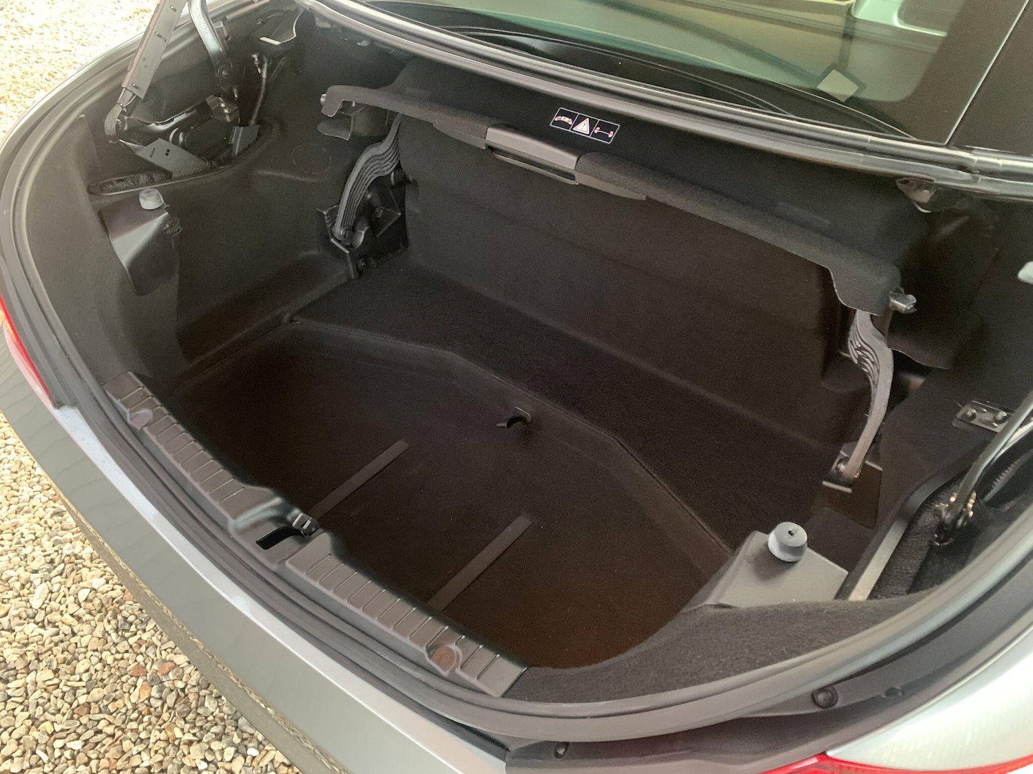 Used Mercedes-Benz SLK 2014 for sale - 76432409: Photo 25