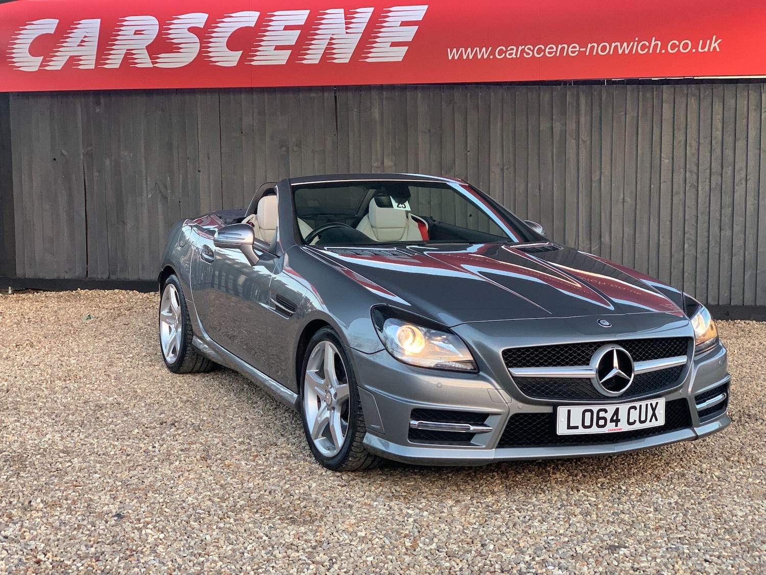 Used Mercedes-Benz SLK 2014 for sale - 76619617: Photo 11