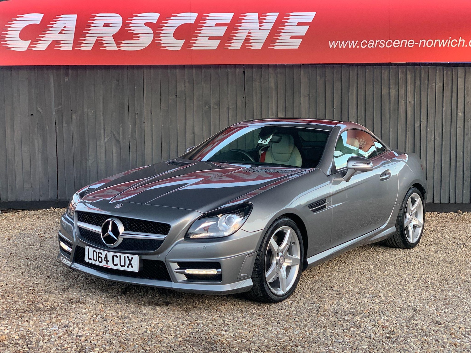 Used Mercedes-Benz SLK 2014 for sale - 76619617: Photo 4