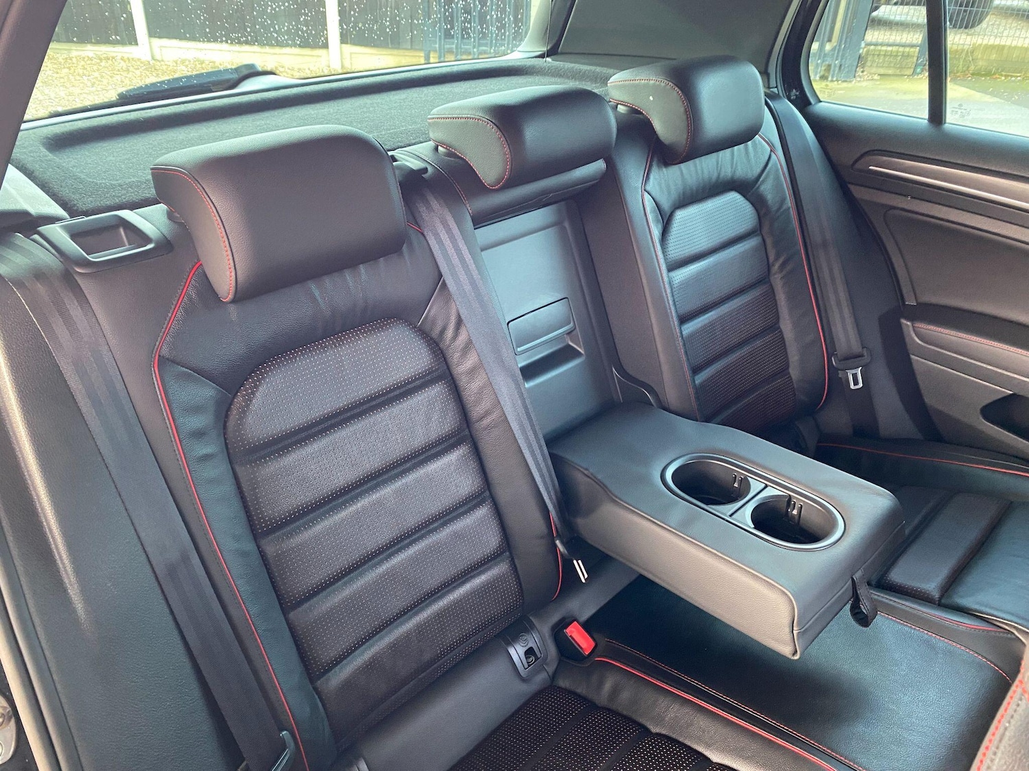 Used Volkswagen Golf 2018 for sale - 76606903: Photo 31