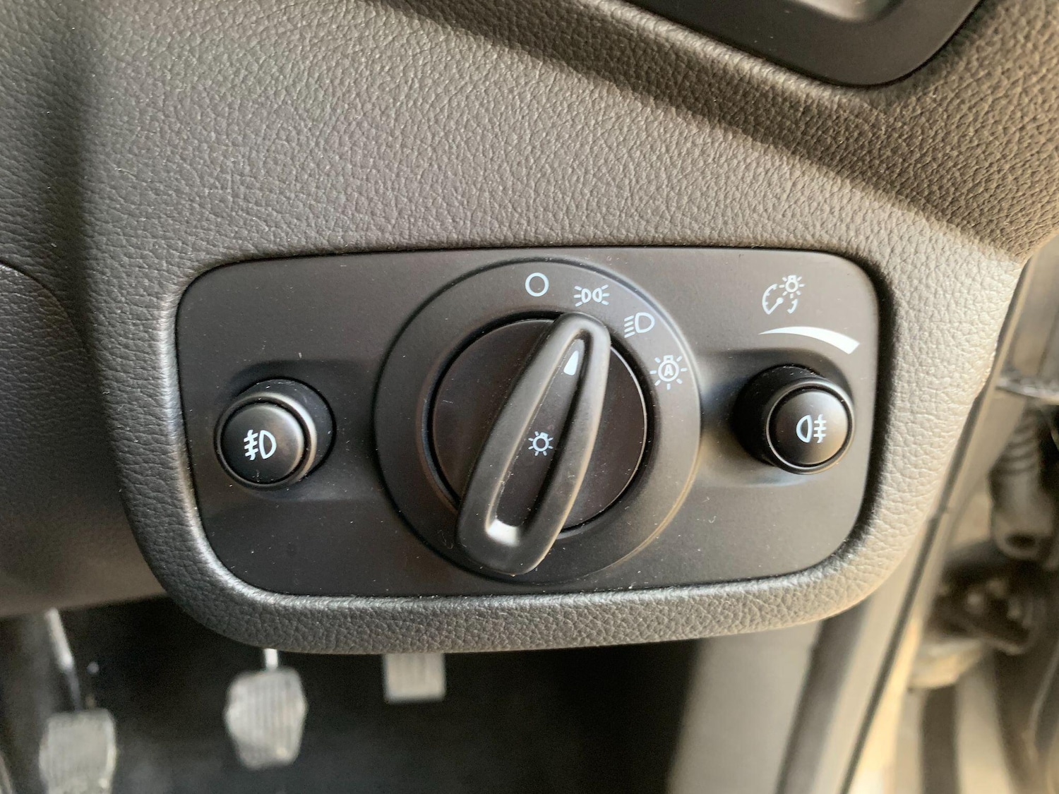 Used Ford Kuga 2017 for sale - 76781088: Photo 24