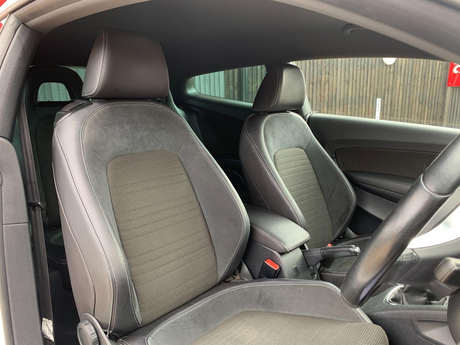 Used Volkswagen Scirocco 2015 for sale - 76409583: Photo 21