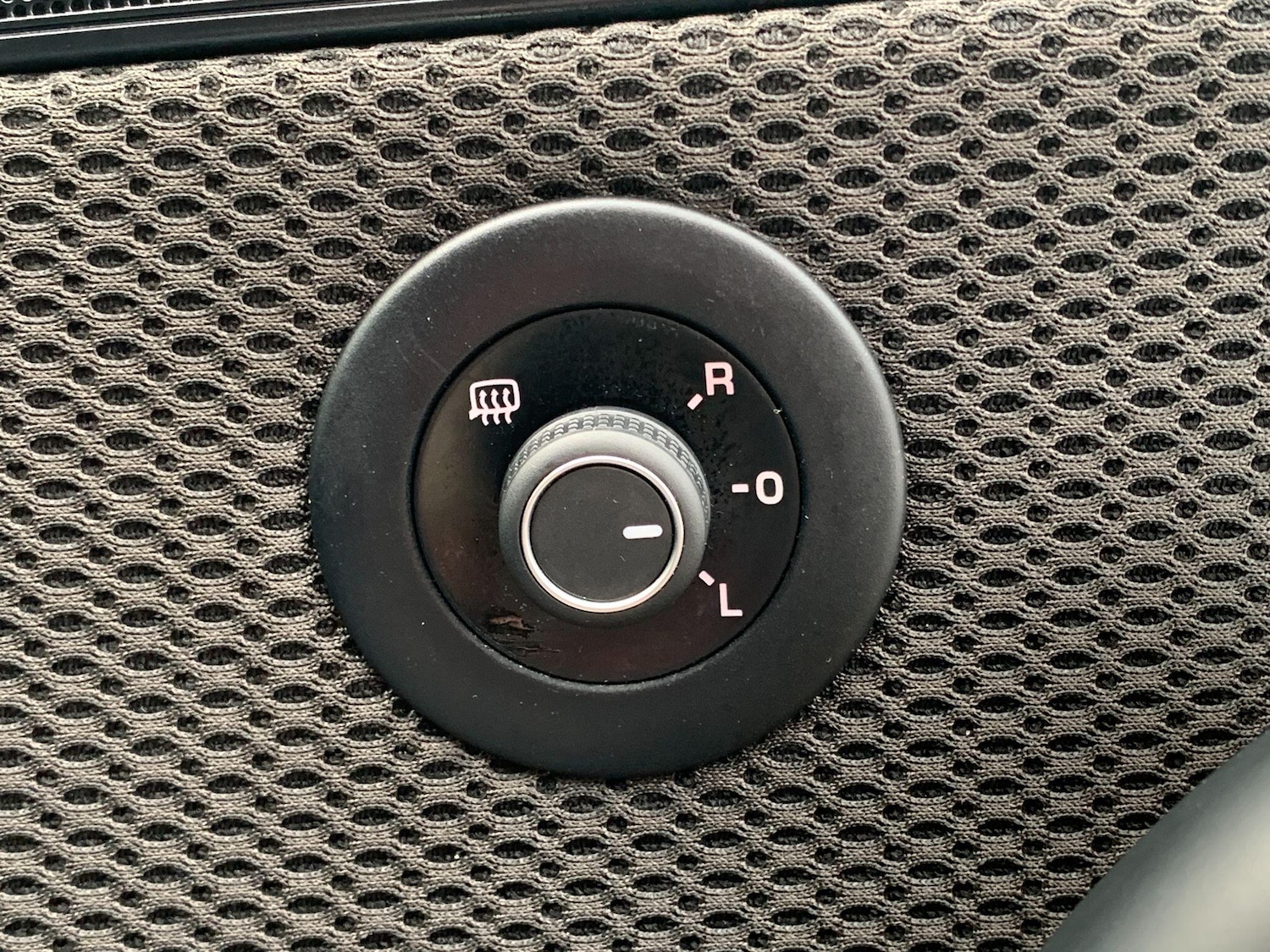 Used Volkswagen Scirocco 2015 for sale - 76409583: Photo 25