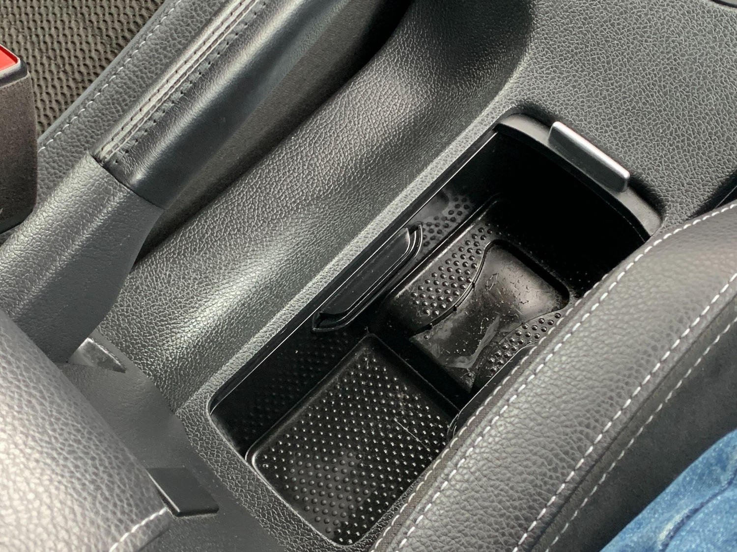 Used Volkswagen Scirocco 2015 for sale - 76409583: Photo 33