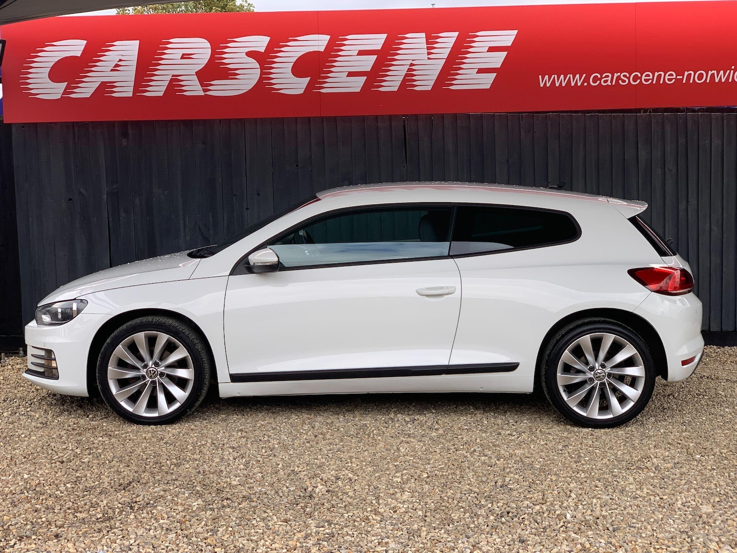 Used Volkswagen Scirocco 2015 for sale - 76409583: Photo 5