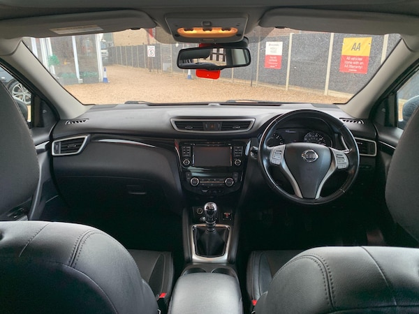 Used Nissan Qashqai 2017 for sale - 76260347: Photo 21