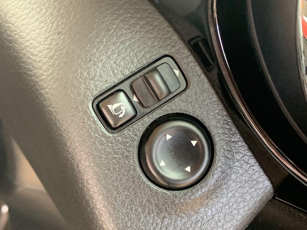 Used Nissan Qashqai 2017 for sale - 76260347: Photo 43
