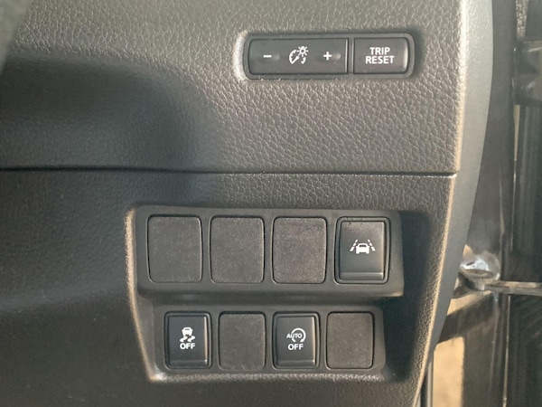 Used Nissan Qashqai 2017 for sale - 76260347: Photo 49