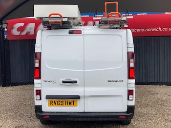 Used Renault Trafic 2019 for sale - 77625508: Photo