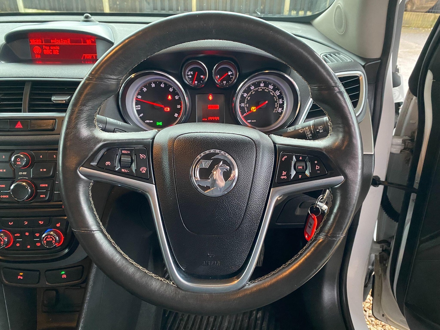 Used Vauxhall Mokka 2016 for sale - 77626037: Photo 25