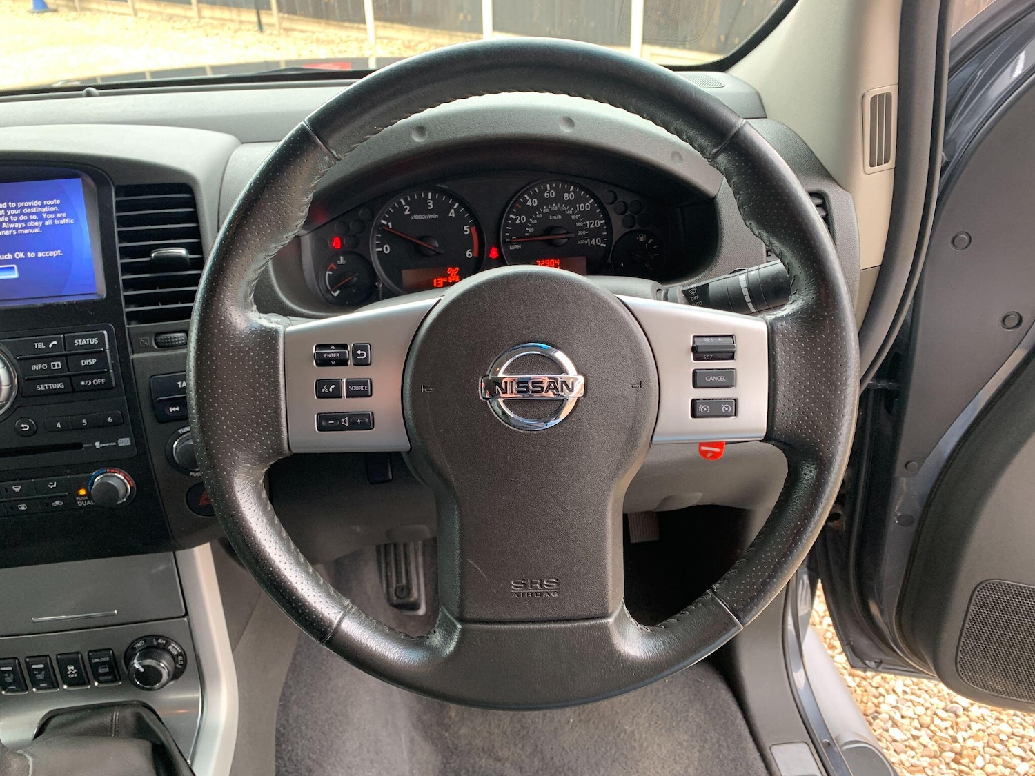 Used Nissan Navara 2015 for sale - 76408560: Photo 24