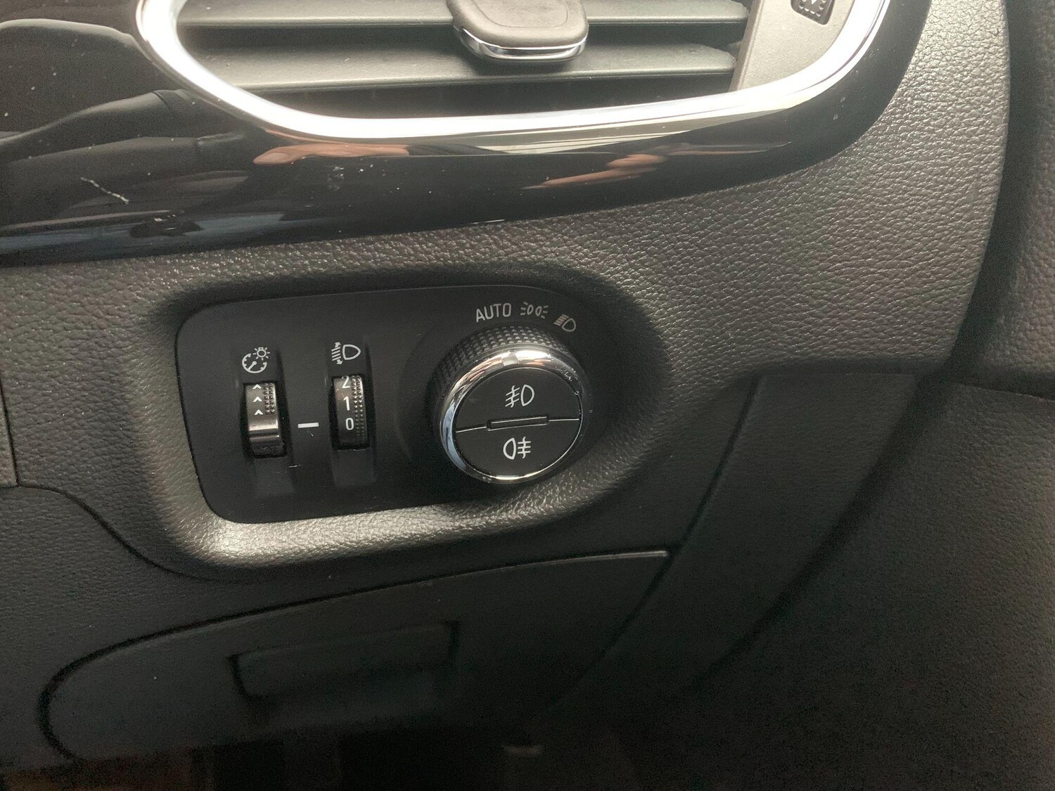 Used Vauxhall Astra 2018 for sale - 76175057: Photo 21