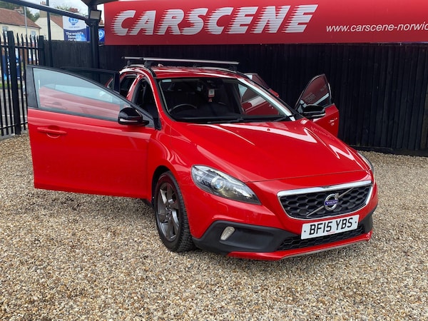 Used Volvo V40 Cross Country 2015 for sale - 75449220: Photo 14