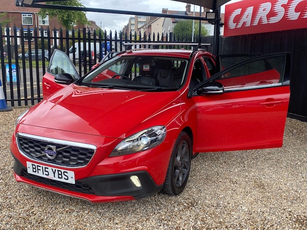 Used Volvo V40 Cross Country 2015 for sale - 75449220: Photo 16