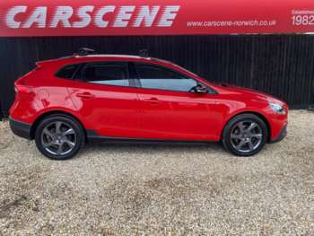 Used Volvo V40 Cross Country 2015 for sale - 75449220: Photo