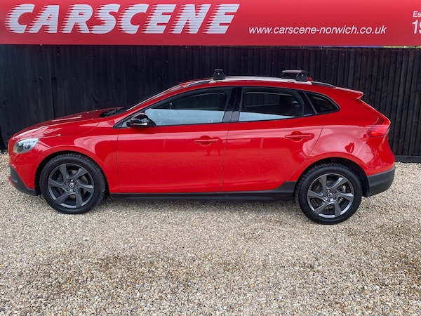 Used Volvo V40 Cross Country 2015 for sale - 75449220: Photo 6