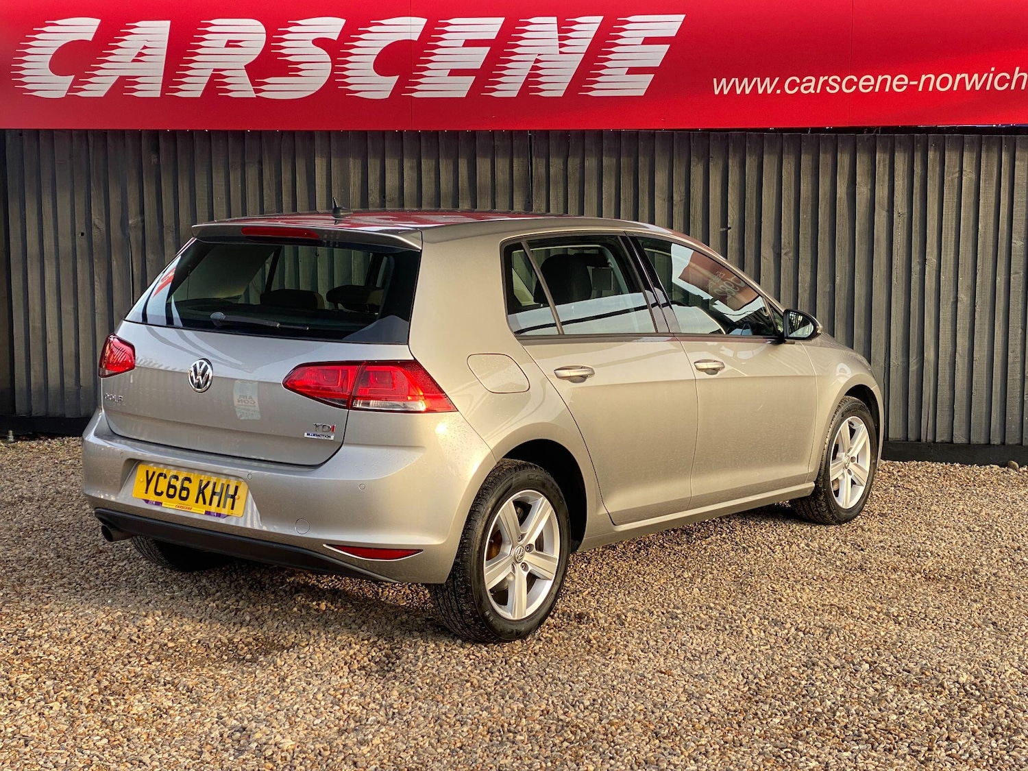 Used Volkswagen Golf 2016 for sale - 77029173: Photo 3