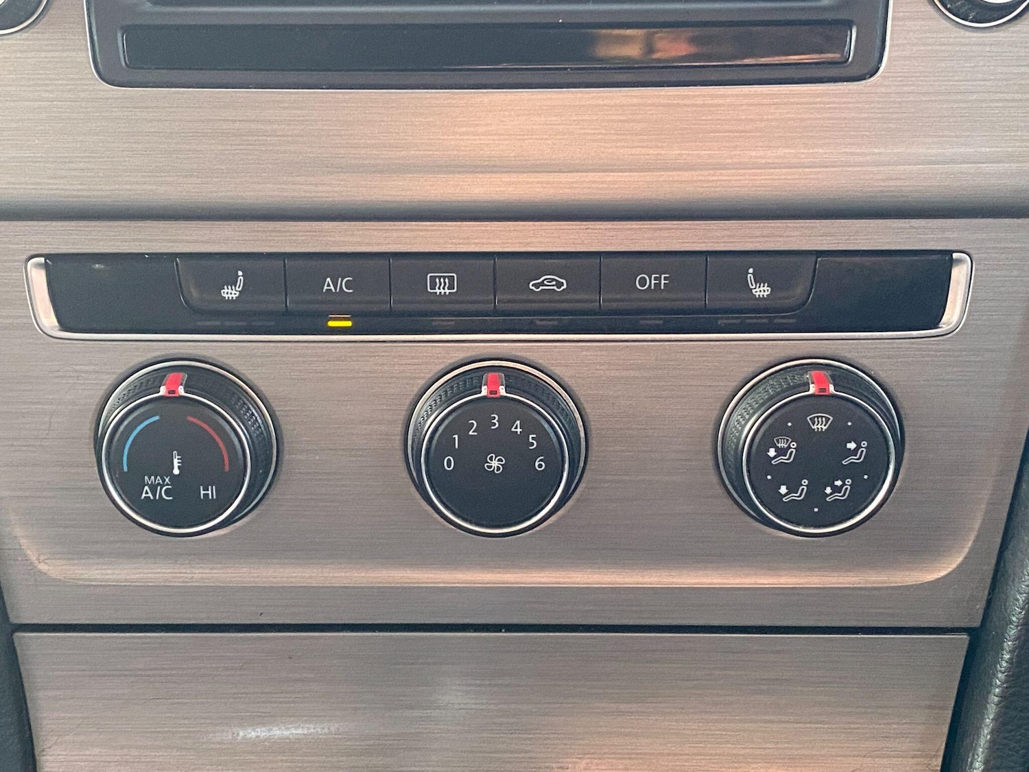 Used Volkswagen Golf 2016 for sale - 77029173: Photo 30