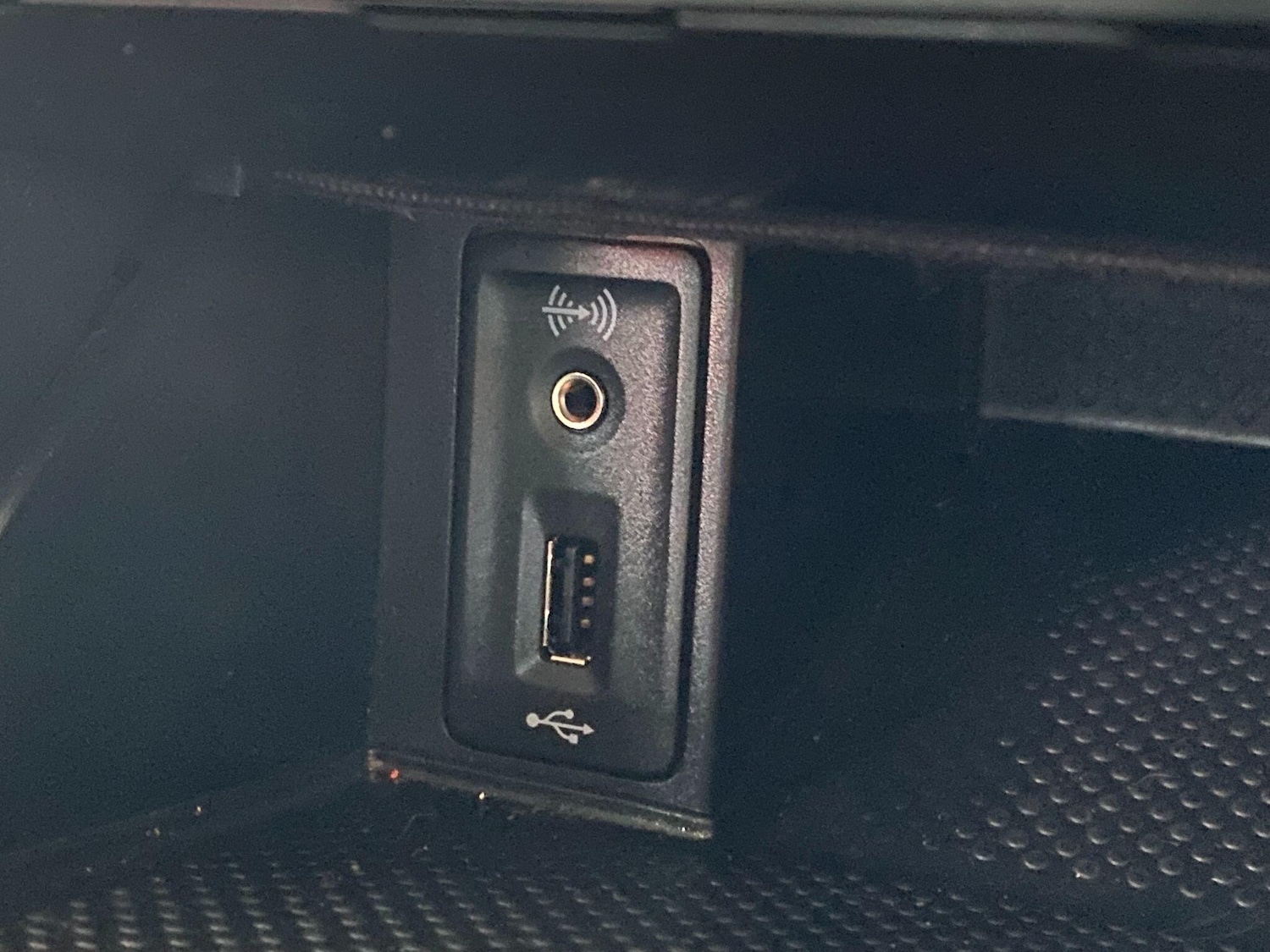 Used Volkswagen Golf 2016 for sale - 77029173: Photo 31