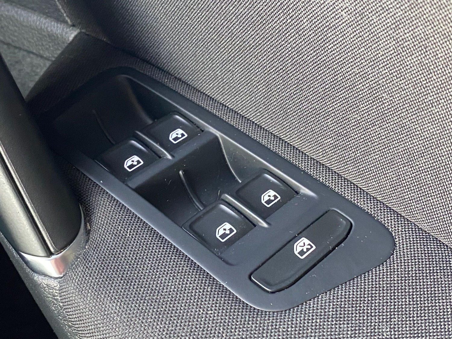 Used Volkswagen Golf 2016 for sale - 77029173: Photo 36