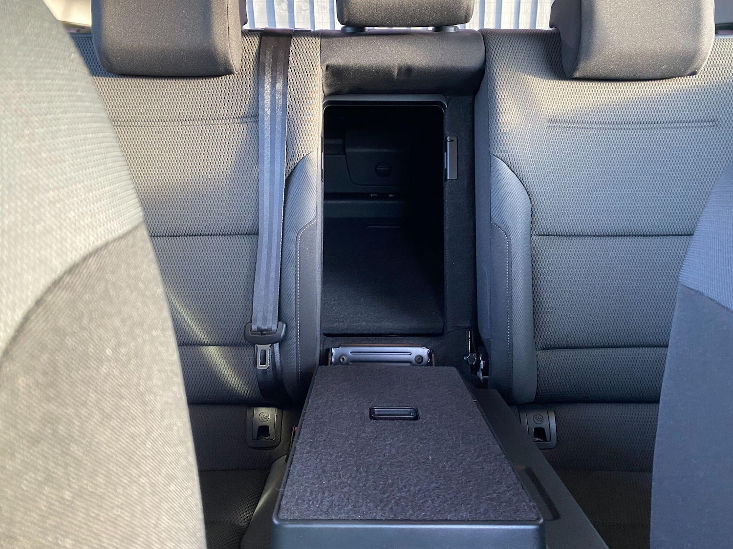 Used Volkswagen Golf 2016 for sale - 77029173: Photo 50