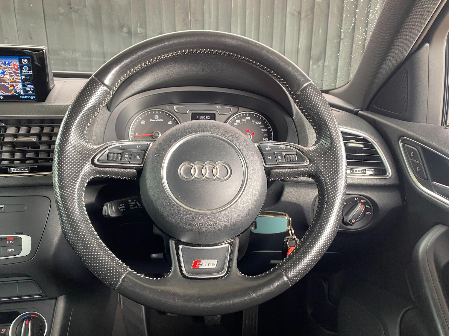 Used Audi Q3 2015 for sale - 77054114: Photo 26