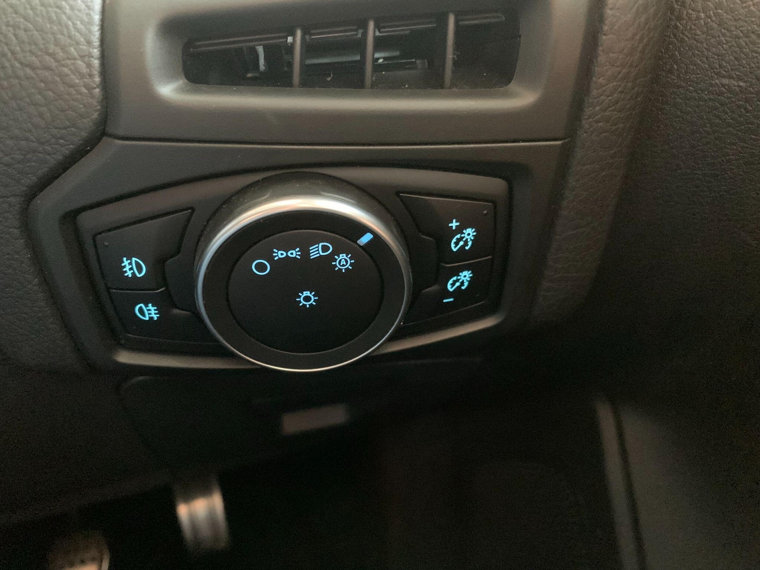 Used Ford Focus 2016 for sale - 76484751: Photo 21