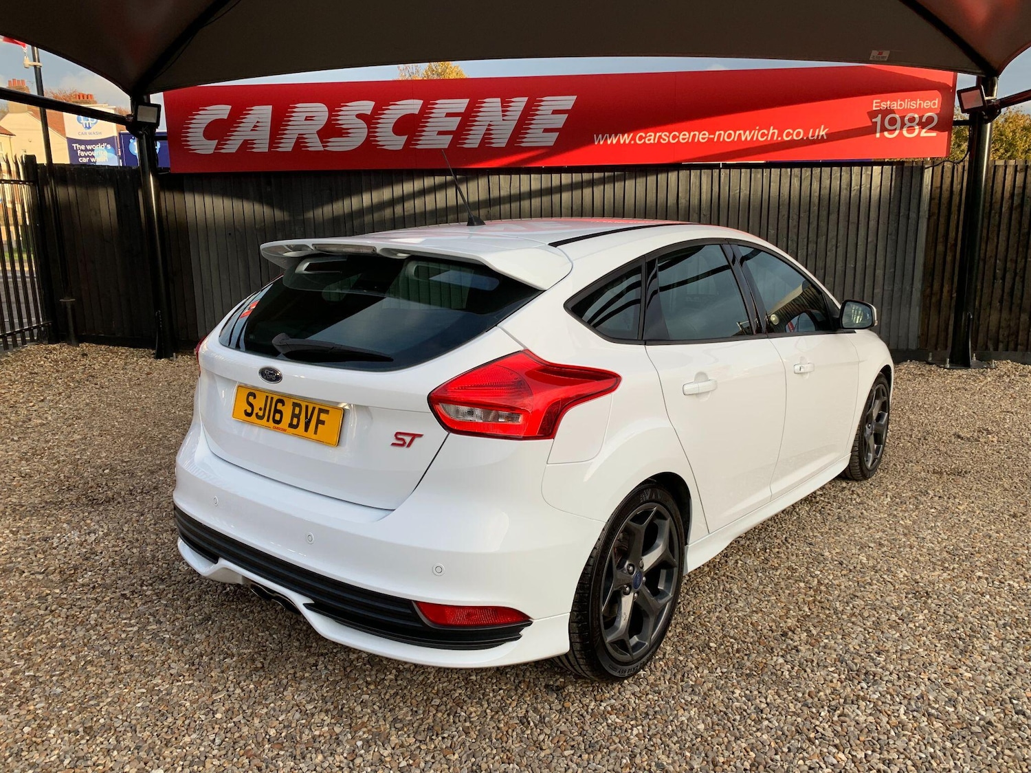 Used Ford Focus 2016 for sale - 76484751: Photo 4