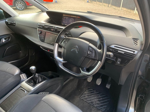 Used Citroen C4 Grand Picasso 2016 for sale - 76158702: Photo 29