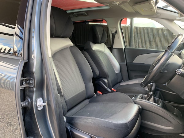 Used Citroen C4 Grand Picasso 2016 for sale - 76158702: Photo 31