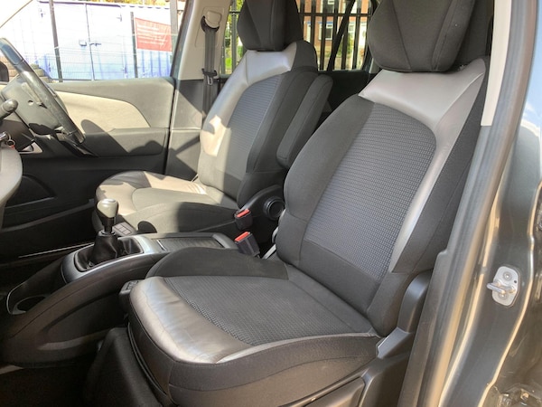 Used Citroen C4 Grand Picasso 2016 for sale - 76158702: Photo 43
