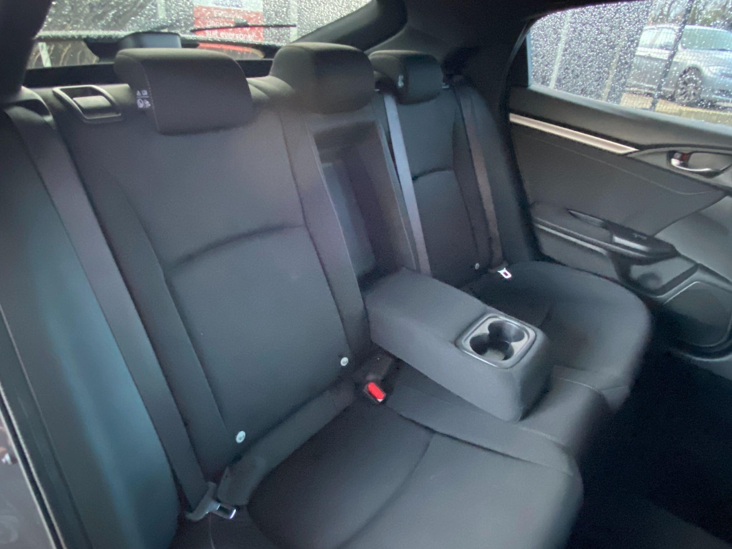 Used Honda Civic 2018 for sale - 77330382: Photo 26