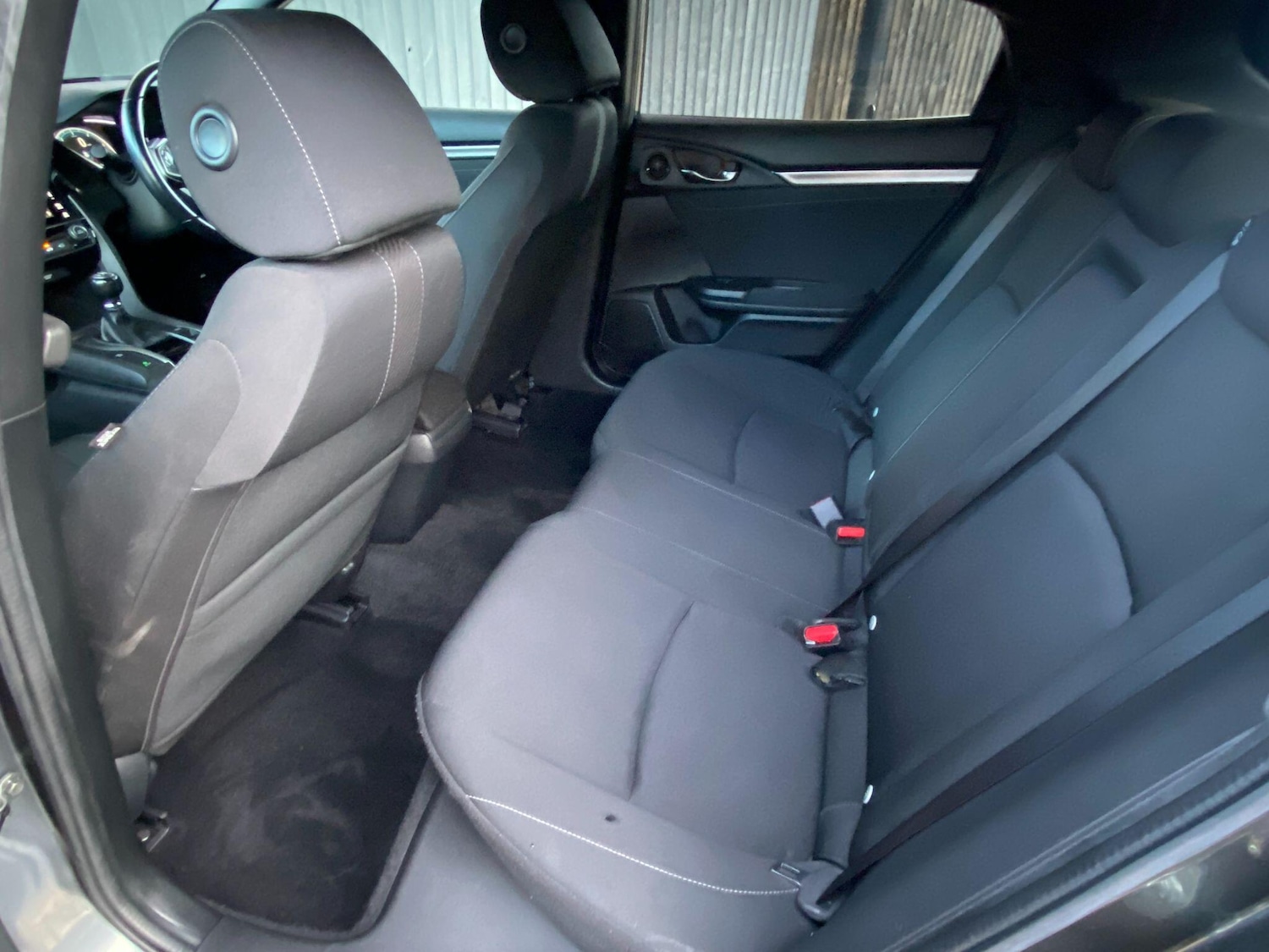 Used Honda Civic 2018 for sale - 77330382: Photo 29