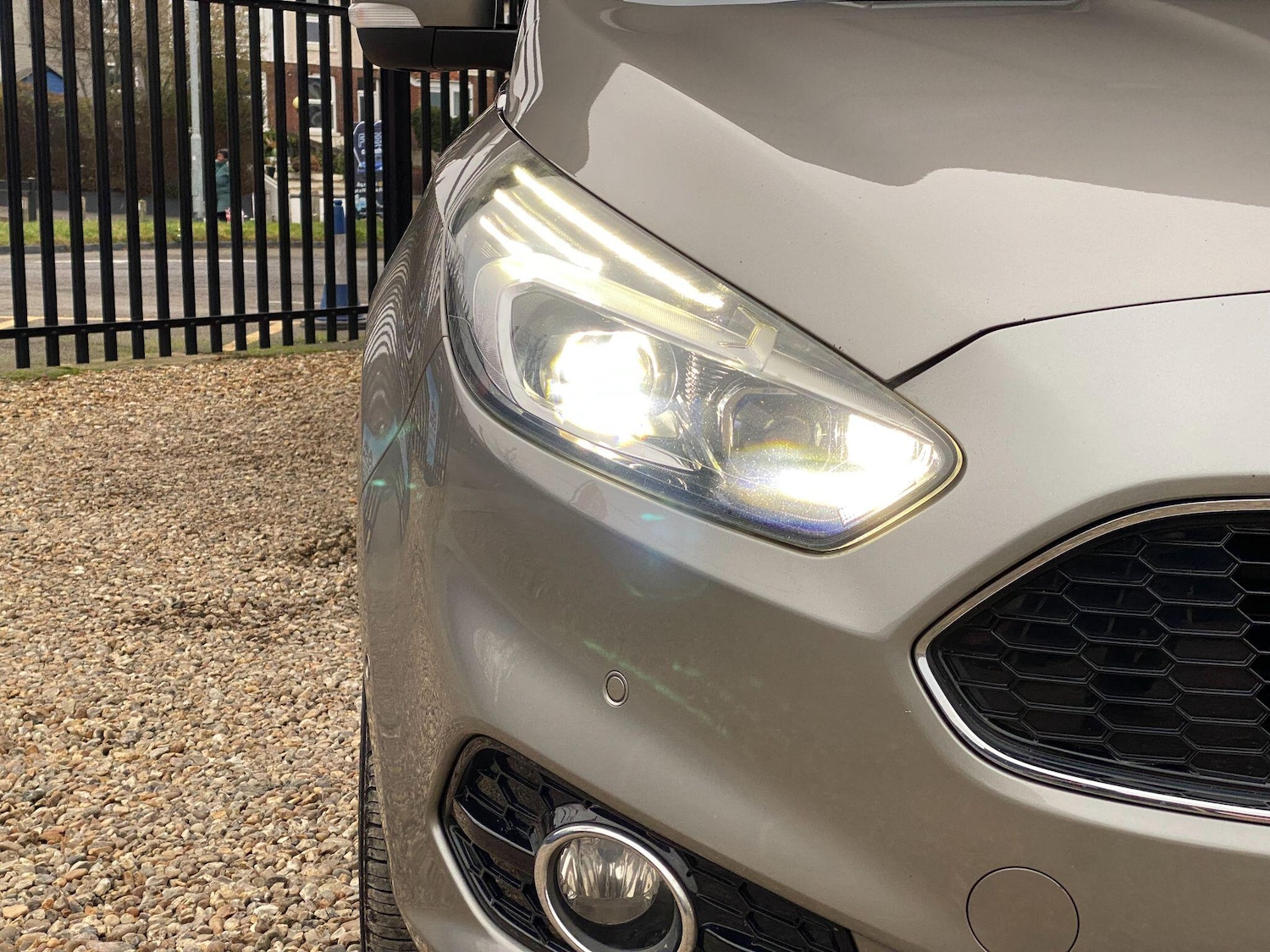 Used Ford S-Max 2016 for sale - 77049887: Photo 12