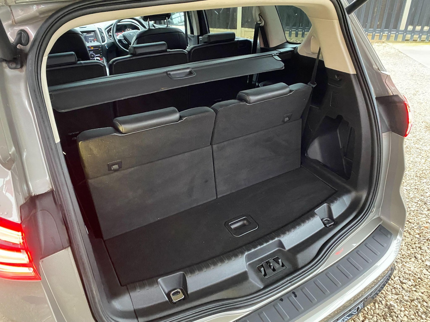 Used Ford S-Max 2016 for sale - 77049887: Photo 22